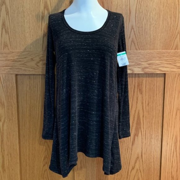 Go Couture Sharkbite Tunic Sweater Top - Small  NWT - Picture 2 of 5